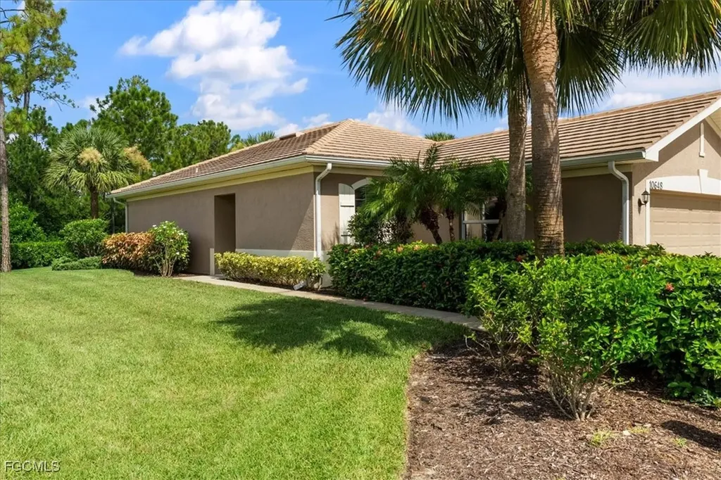 10648 Camarelle Circle Fort Myers FL 33913