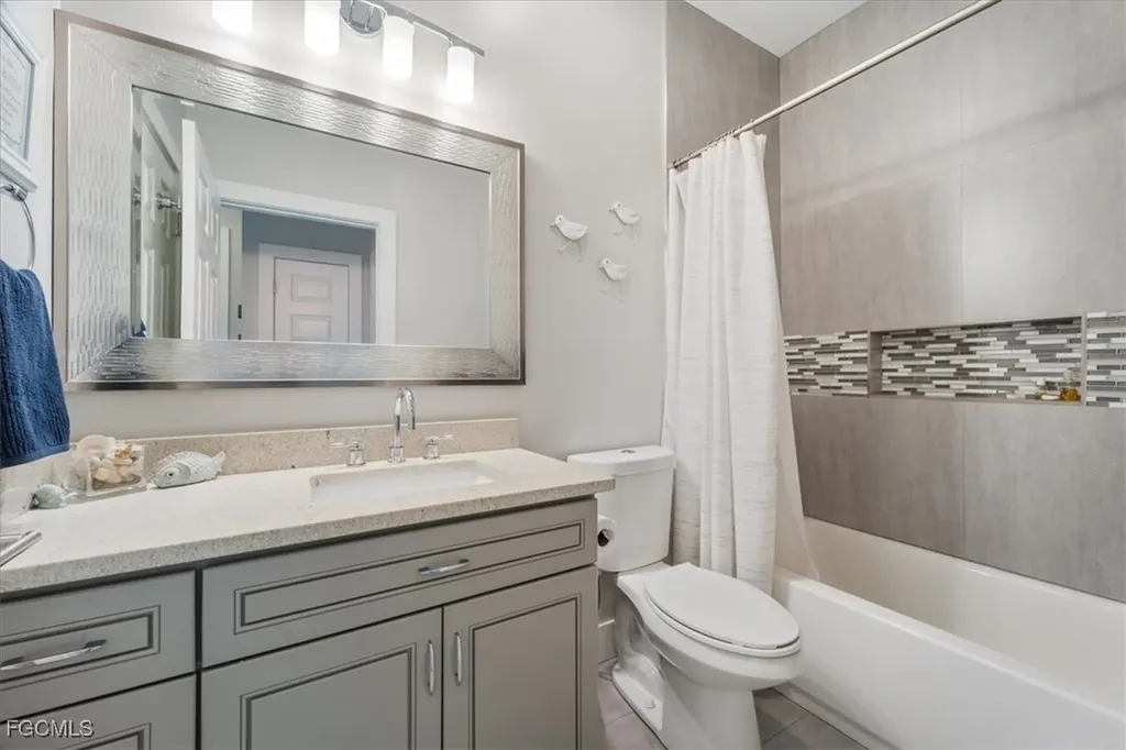 10648 Camarelle Circle Fort Myers FL 33913