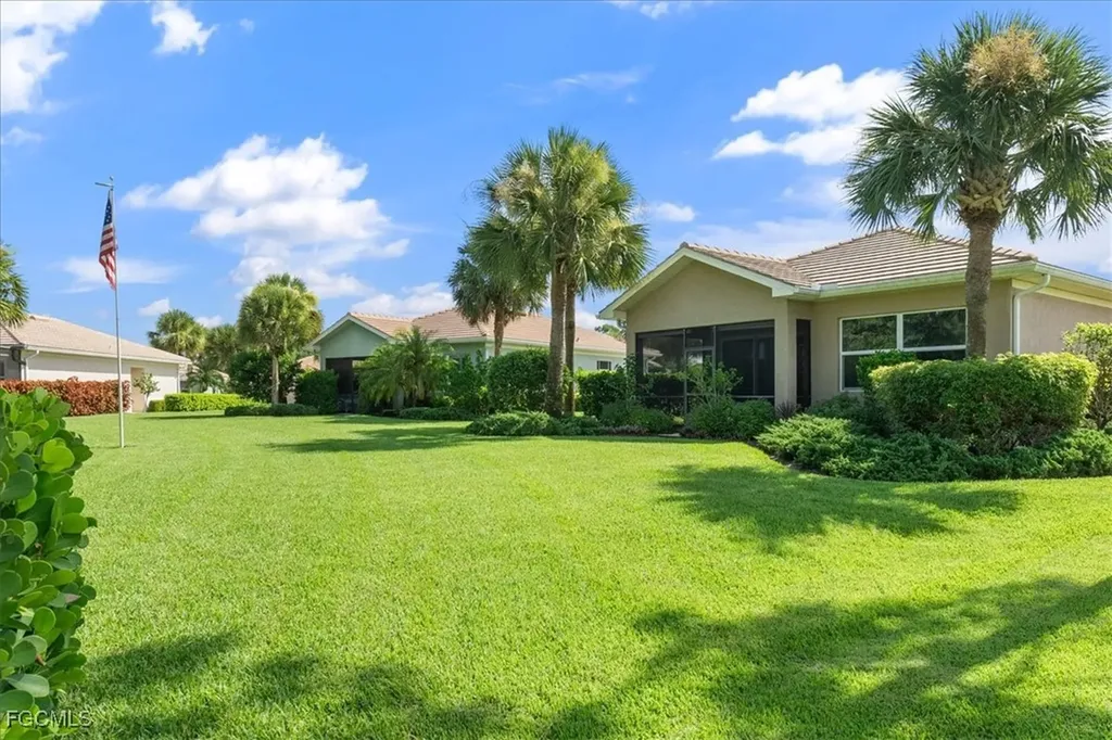 10648 Camarelle Circle Fort Myers FL 33913