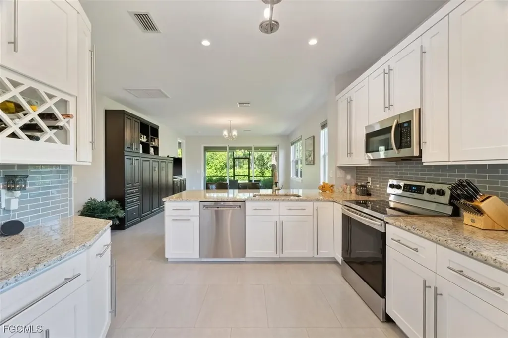 10648 Camarelle Circle Fort Myers FL 33913