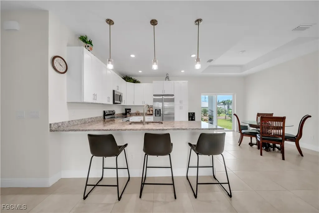 2520 Diplomat Parkway W Cape Coral FL 33993