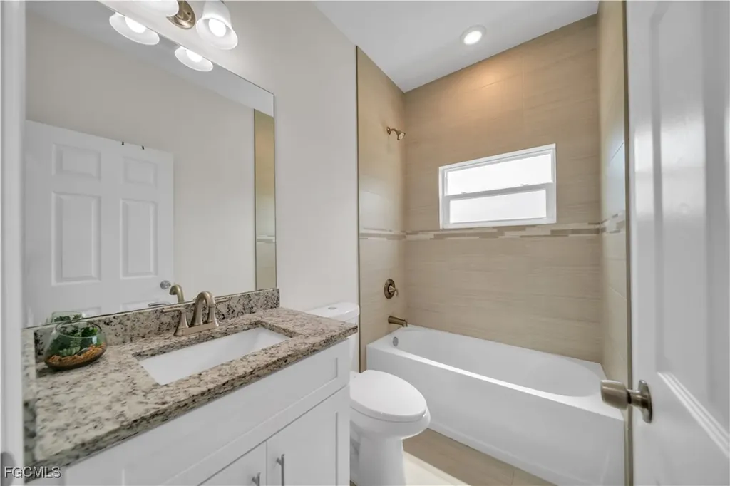 2520 Diplomat Parkway W Cape Coral FL 33993