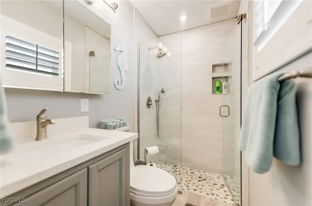 1657 Atlanta Plaza Drive Sanibel FL 33957