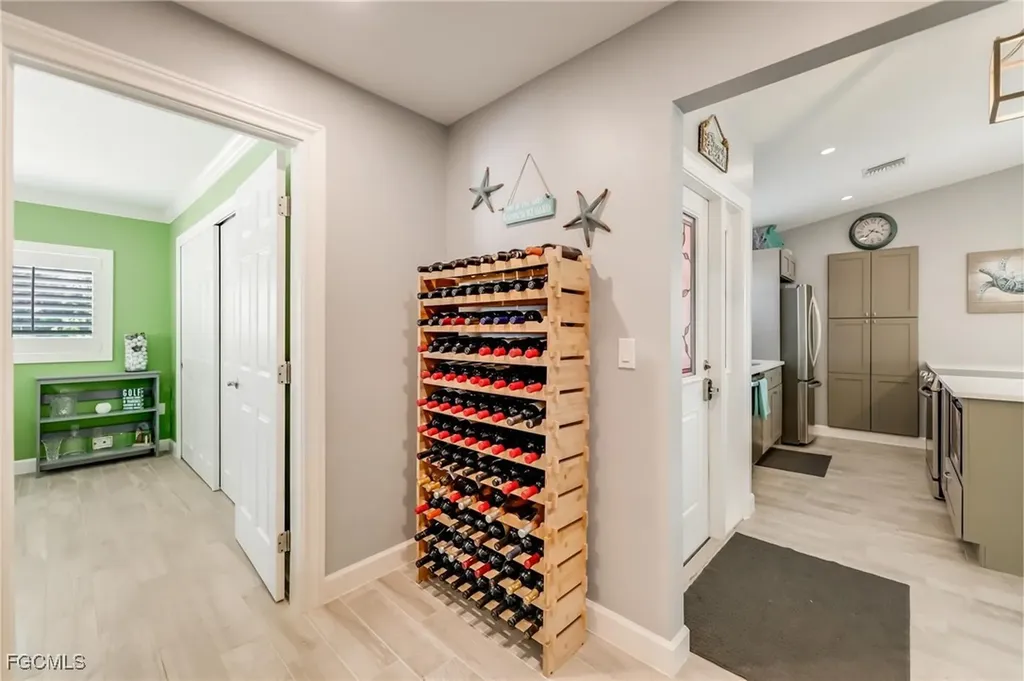 1657 Atlanta Plaza Drive Sanibel FL 33957