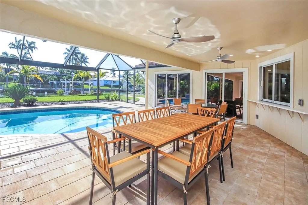 918 Kings Crown Drive Sanibel FL 33957