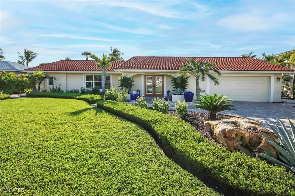 918 Kings Crown Drive Sanibel FL 33957