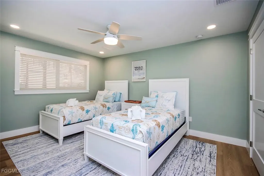 918 Kings Crown Drive Sanibel FL 33957