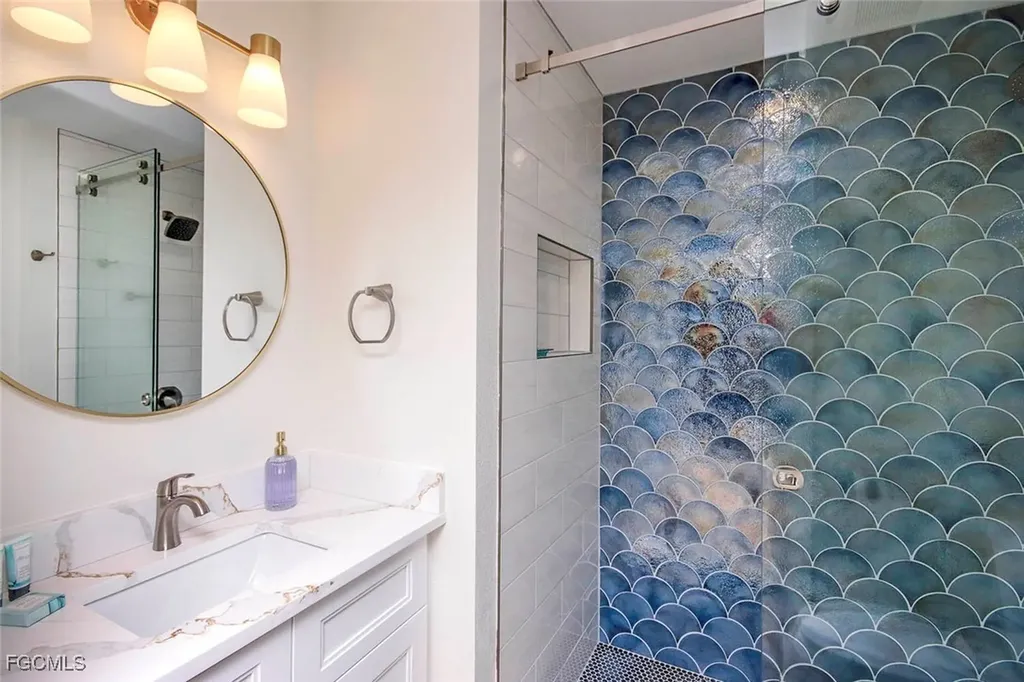 918 Kings Crown Drive Sanibel FL 33957