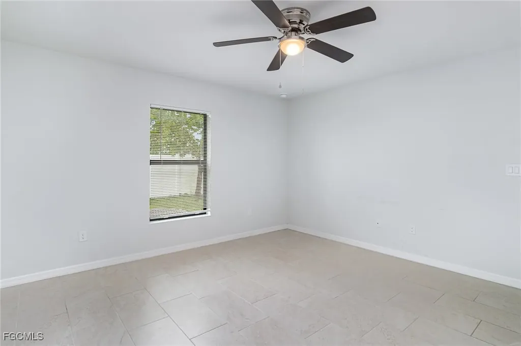 507/509 SW 8th Place Cape Coral FL 33991