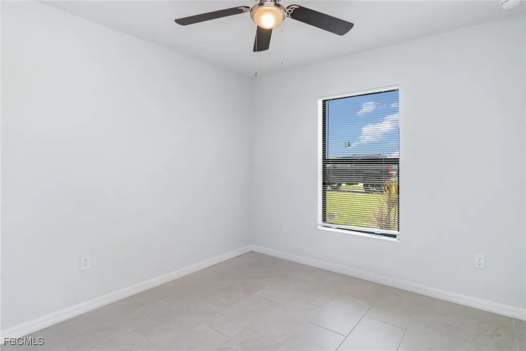 507/509 SW 8th Place Cape Coral FL 33991