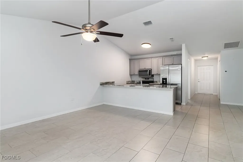 507/509 SW 8th Place Cape Coral FL 33991