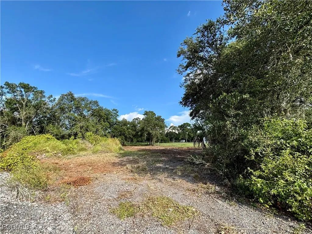 425 S Coral Street Clewiston FL 33440