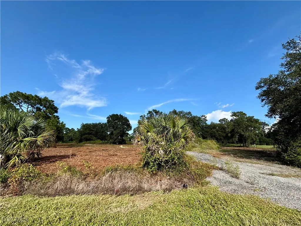 425 S Coral Street Clewiston FL 33440