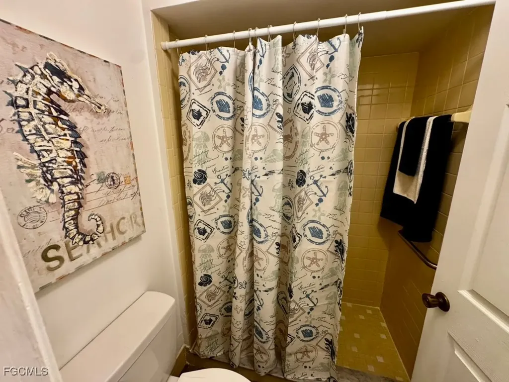 711 SE 12th Avenue Cape Coral FL 33990