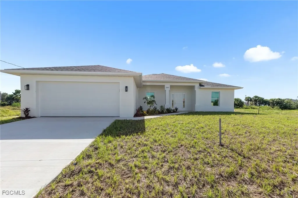 3441 NE 14th Place Cape Coral FL 33909