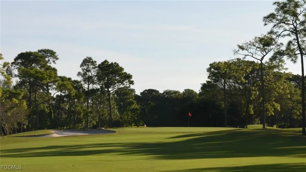 812 Palmetto Pointe Circle Cape Coral FL 33991