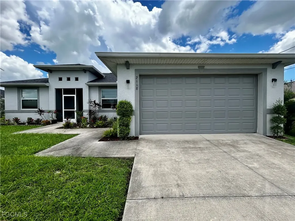 2118 NW 14th Lane Cape Coral FL 33993