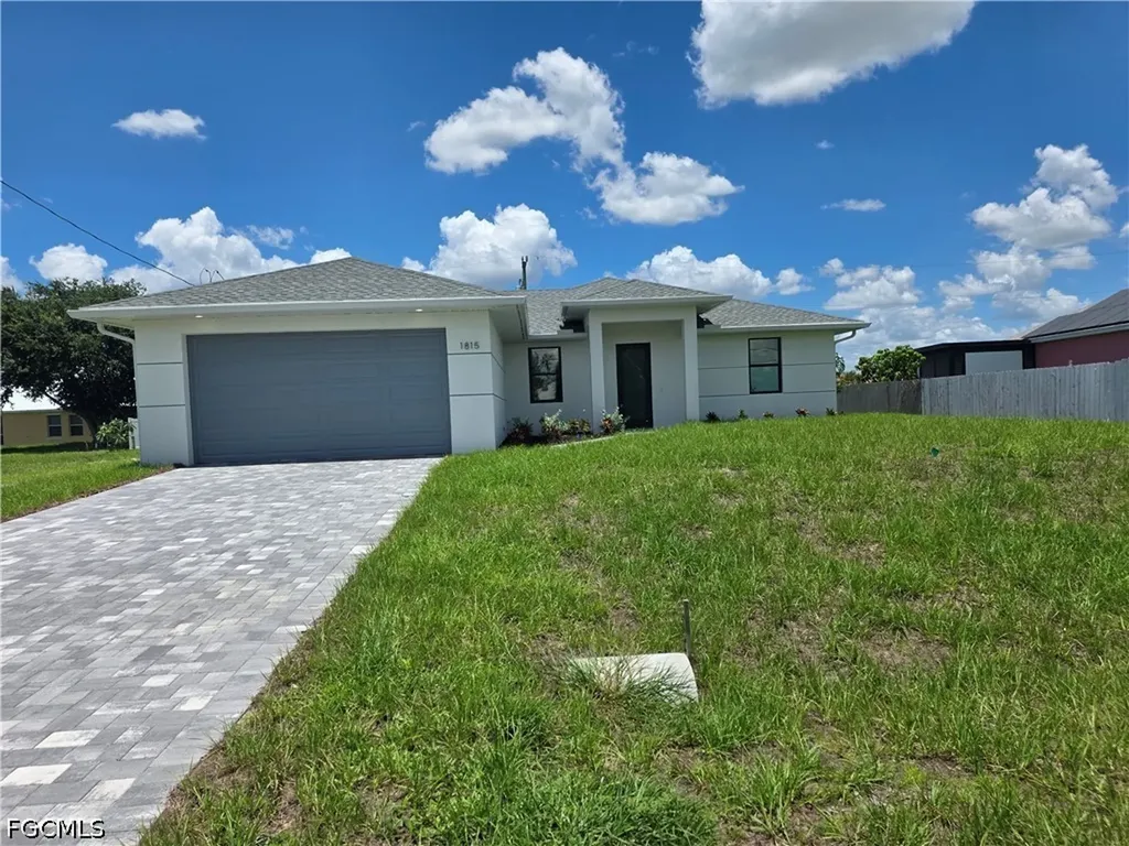 1815 SW 2nd Street Cape Coral FL 33991