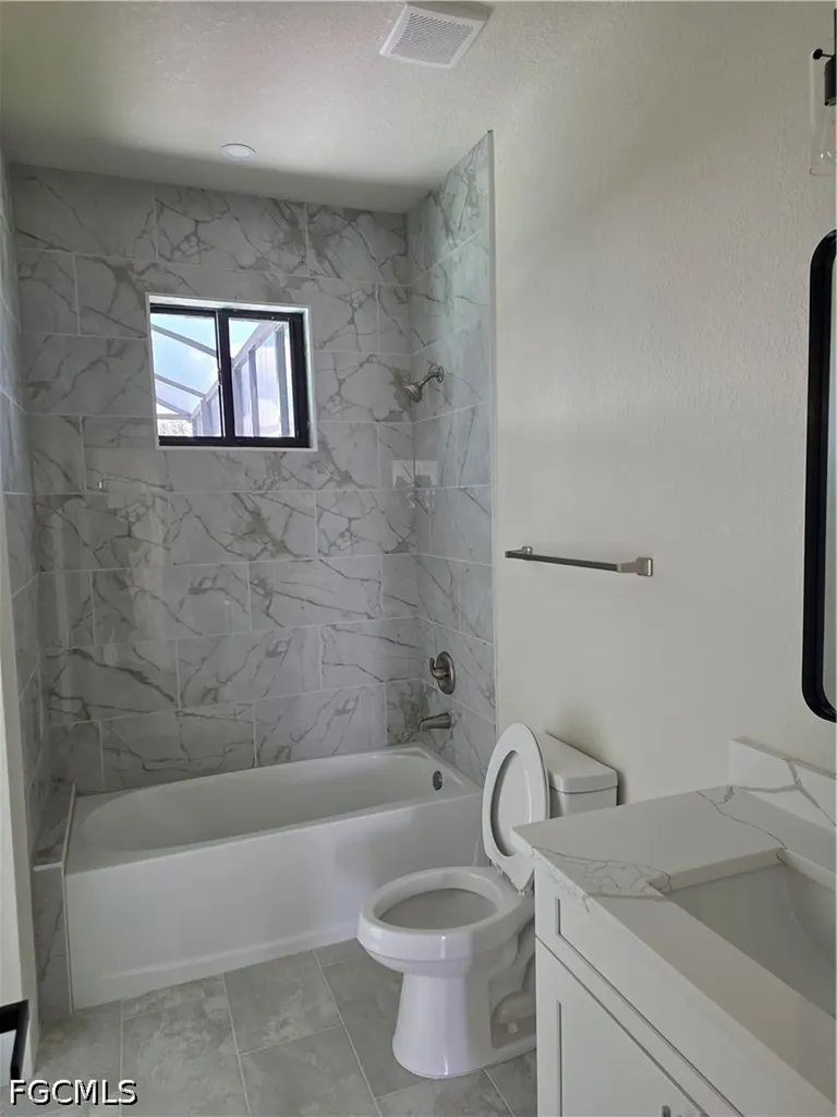 1815 SW 2nd Street Cape Coral FL 33991