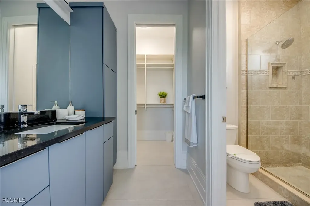 1436 Viking Court Cape Coral FL 33904