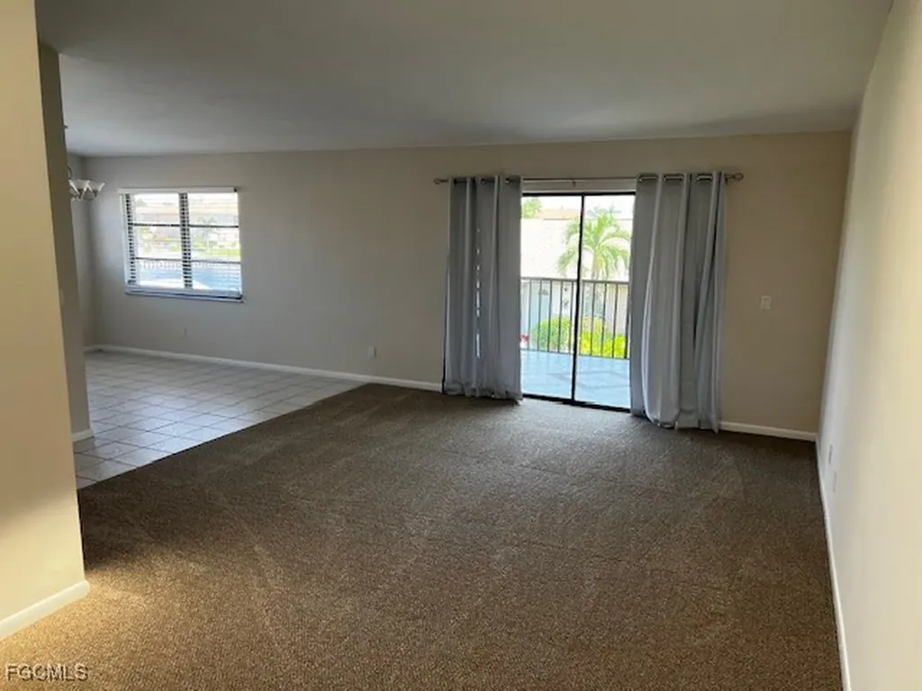 4528 SE 5th Place Cape Coral FL 33904