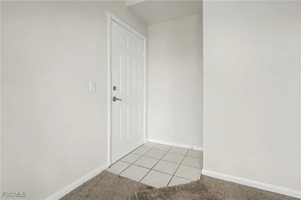 4528 SE 5th Place Cape Coral FL 33904