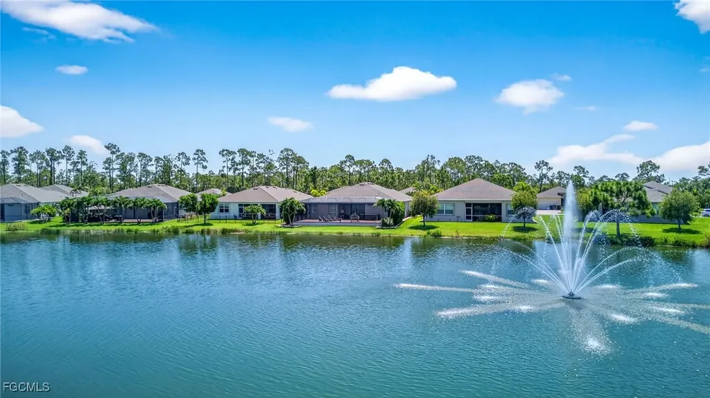 3090 Amadora Circle Cape Coral FL 33909