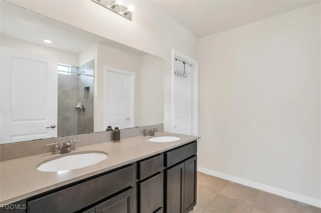 10852 Marlberry Way North Fort Myers FL 33917