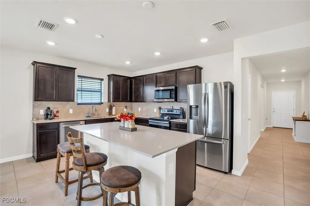10852 Marlberry Way North Fort Myers FL 33917