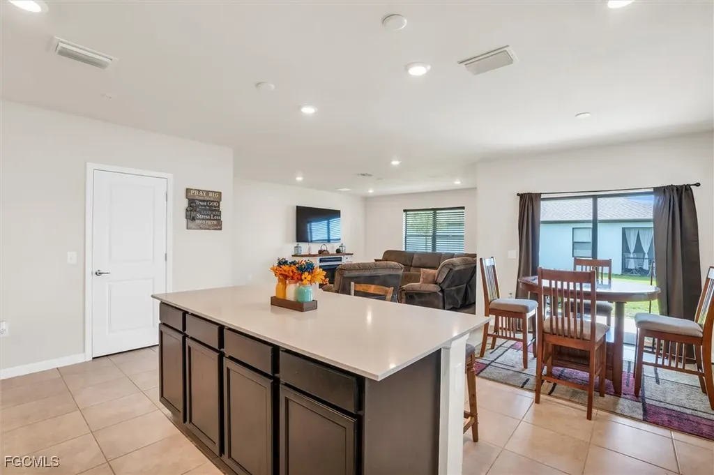10852 Marlberry Way North Fort Myers FL 33917
