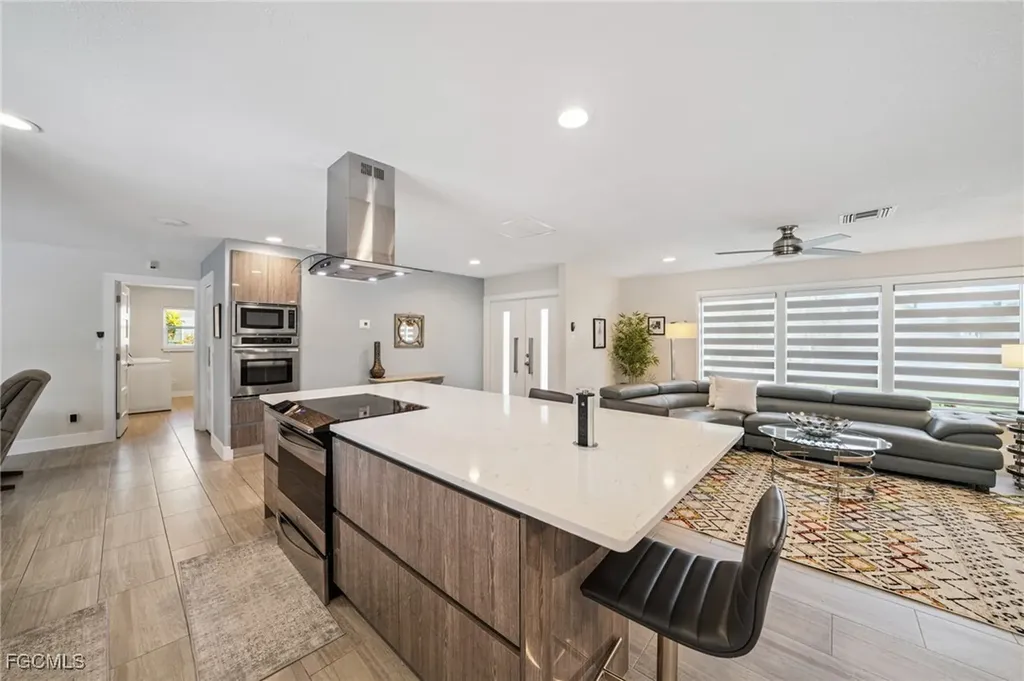 422 Coral Drive Cape Coral FL 33904