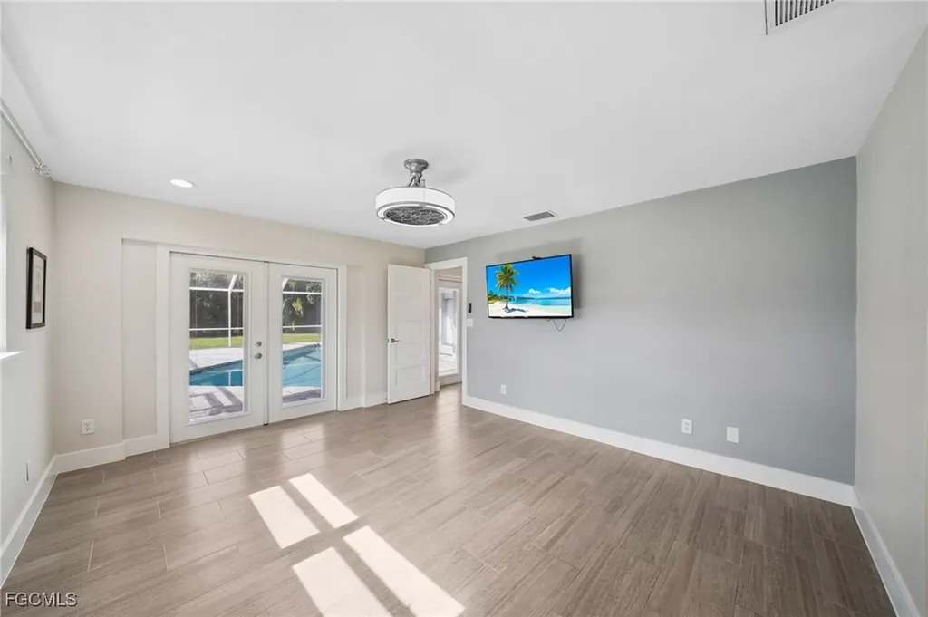 422 Coral Drive Cape Coral FL 33904