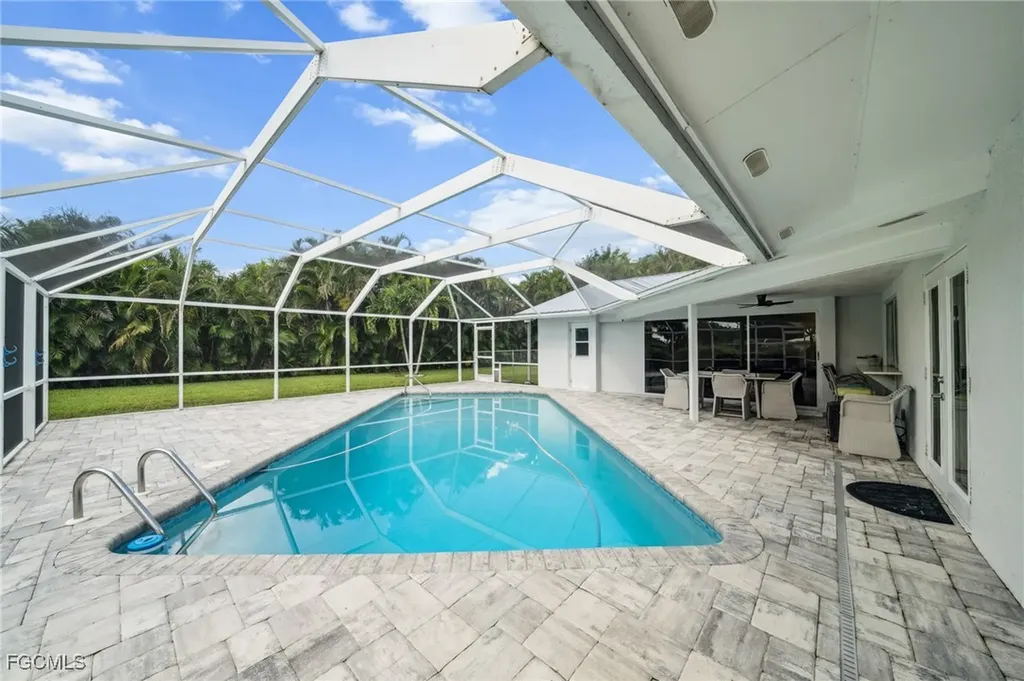 422 Coral Drive Cape Coral FL 33904