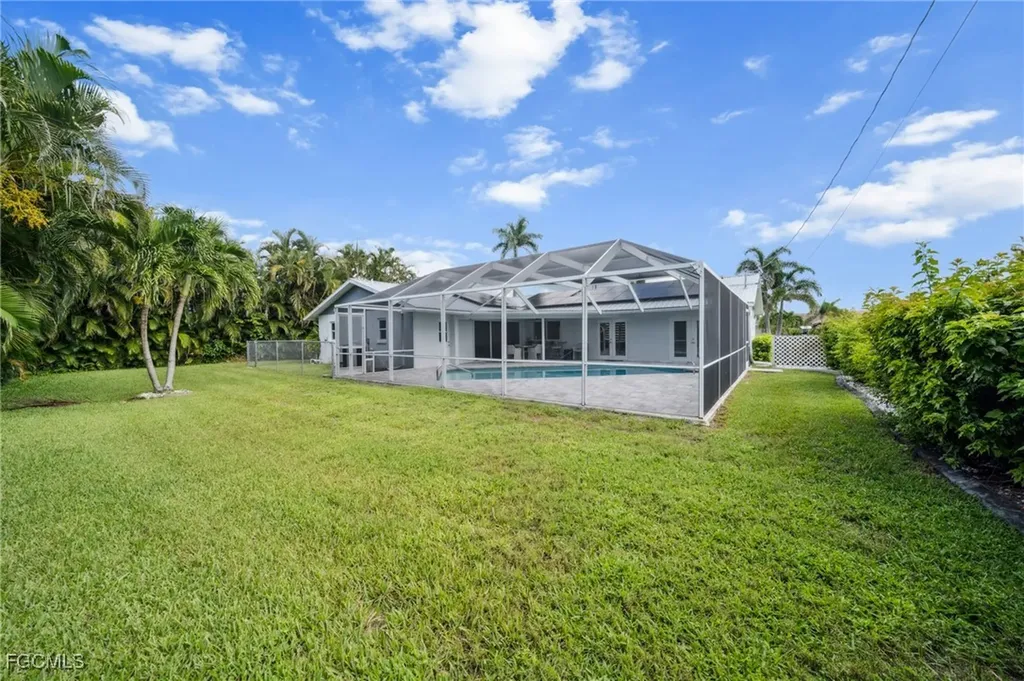 422 Coral Drive Cape Coral FL 33904