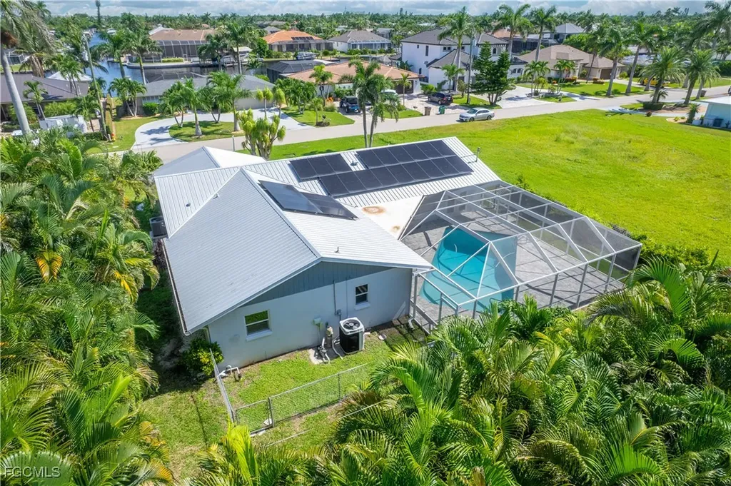 422 Coral Drive Cape Coral FL 33904