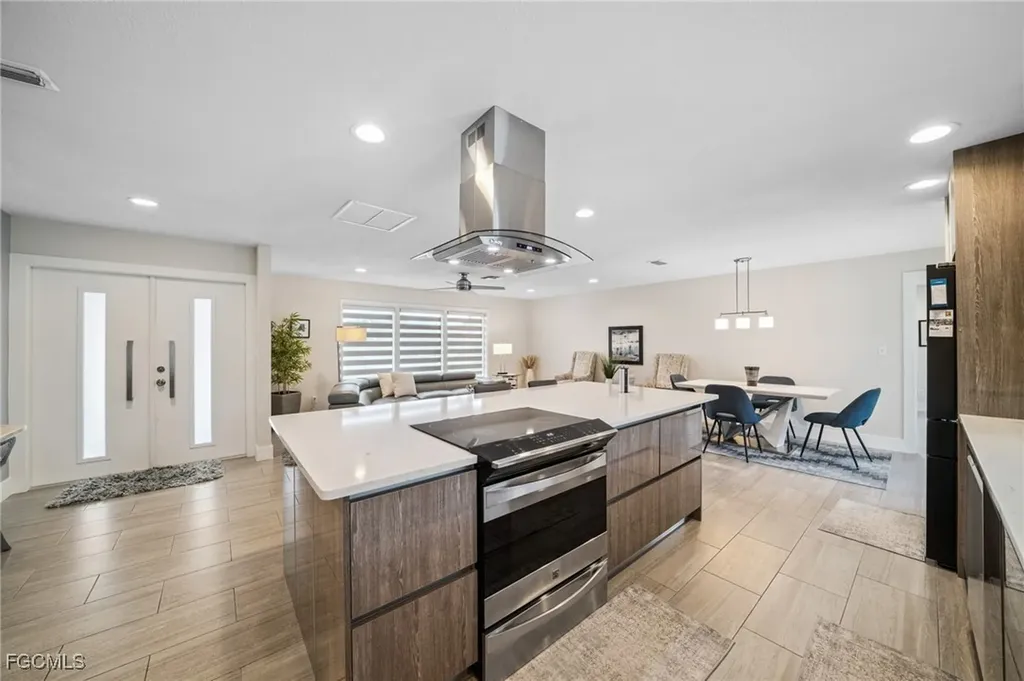 422 Coral Drive Cape Coral FL 33904