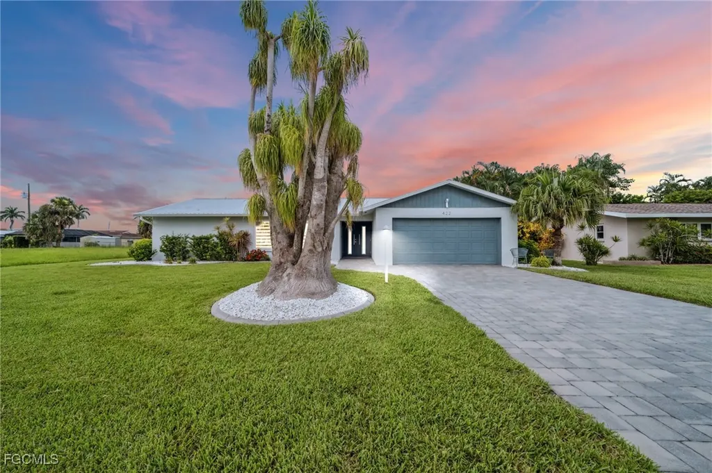 422 Coral Drive Cape Coral FL 33904