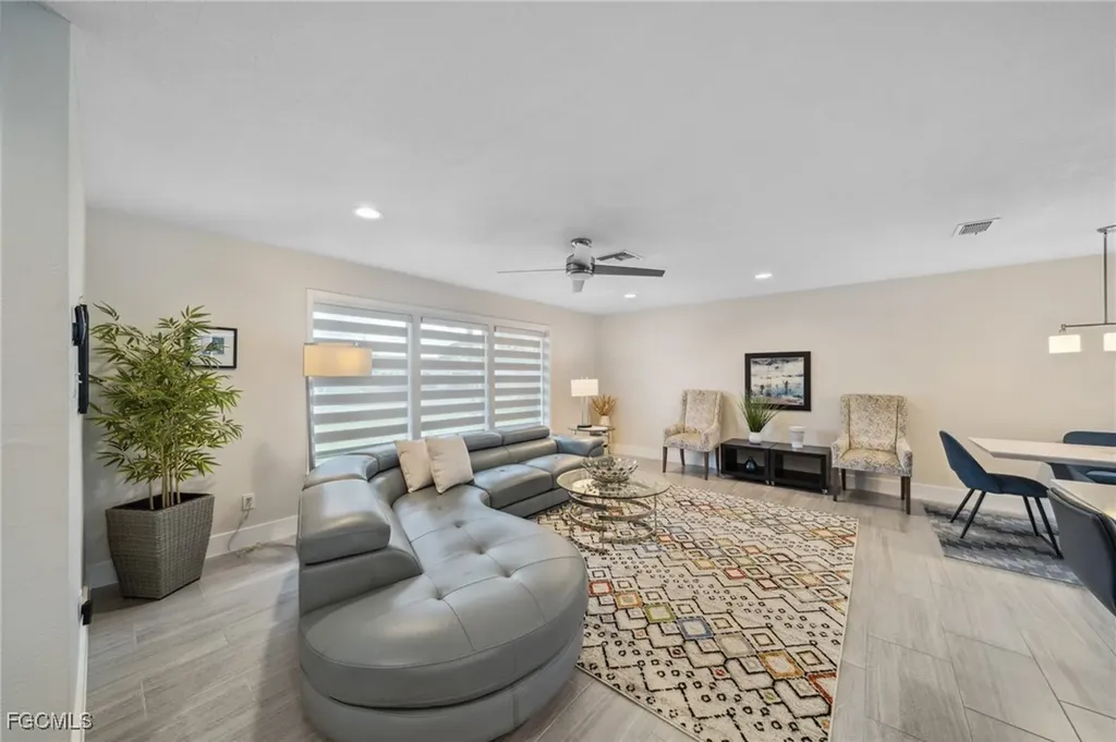 422 Coral Drive Cape Coral FL 33904