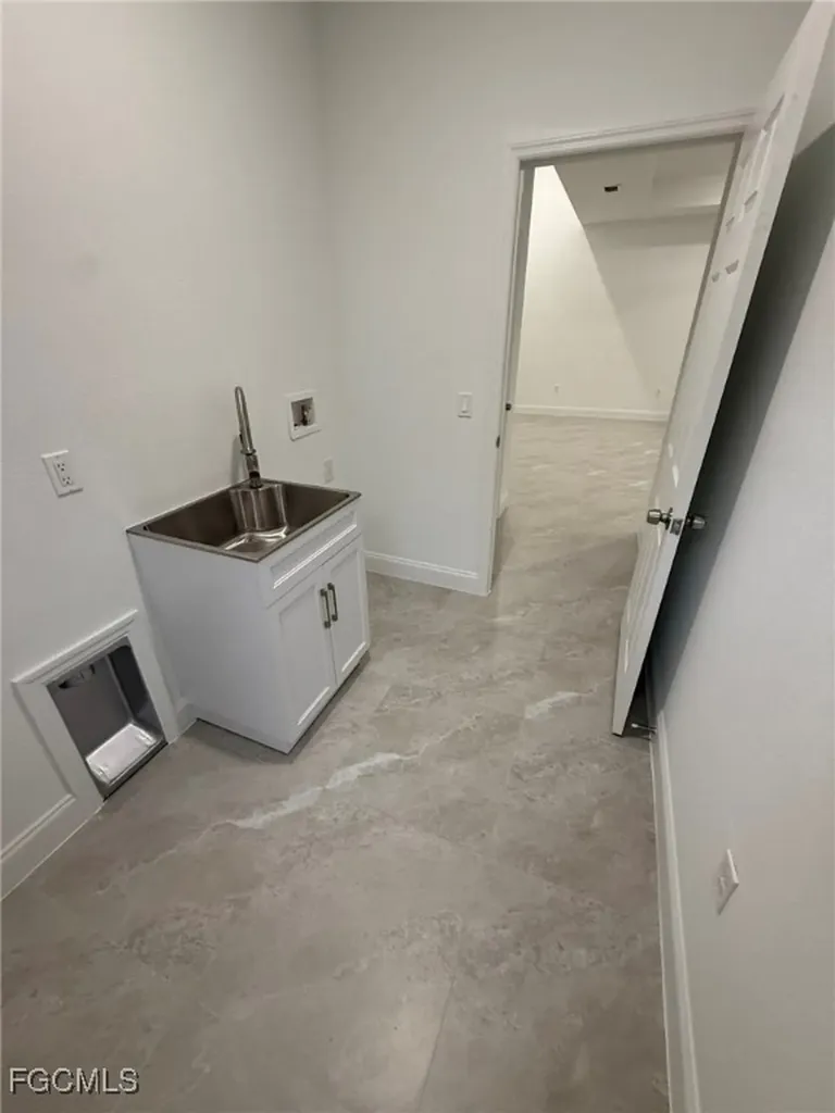 739 Sunrise Boulevard Lehigh Acres FL 33974