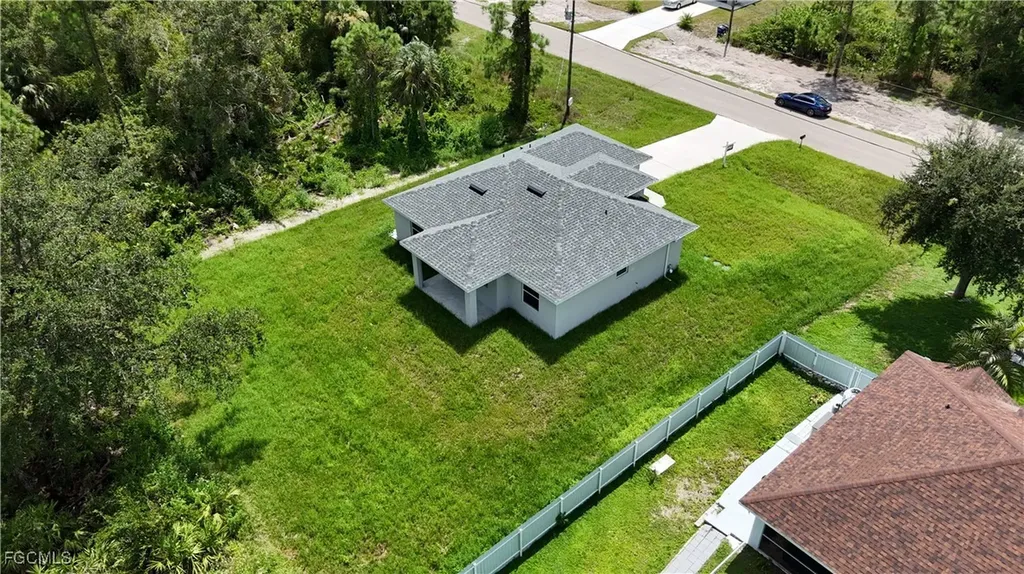 739 Sunrise Boulevard Lehigh Acres FL 33974