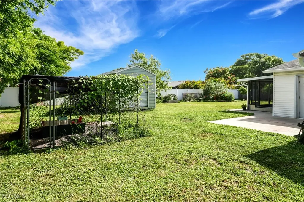 2303 NE 5th Street Cape Coral FL 33909