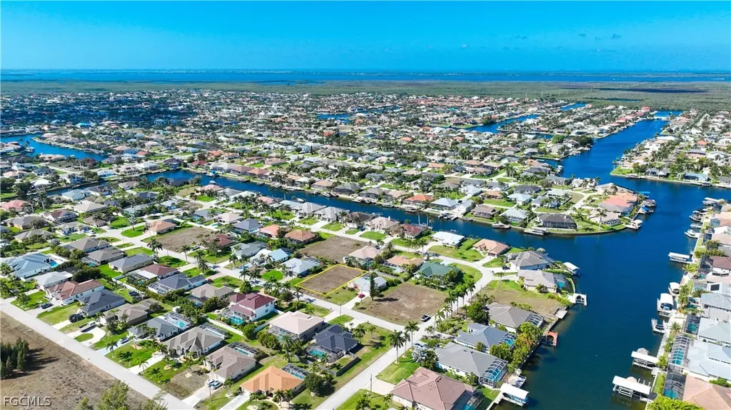 4512 SW 22nd Avenue Cape Coral FL 33914