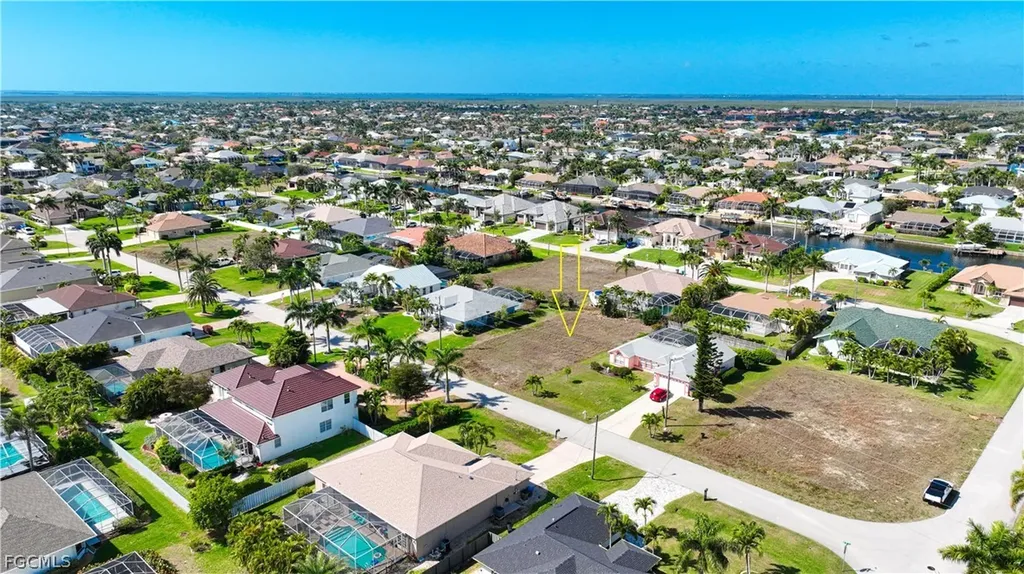 4512 SW 22nd Avenue Cape Coral FL 33914