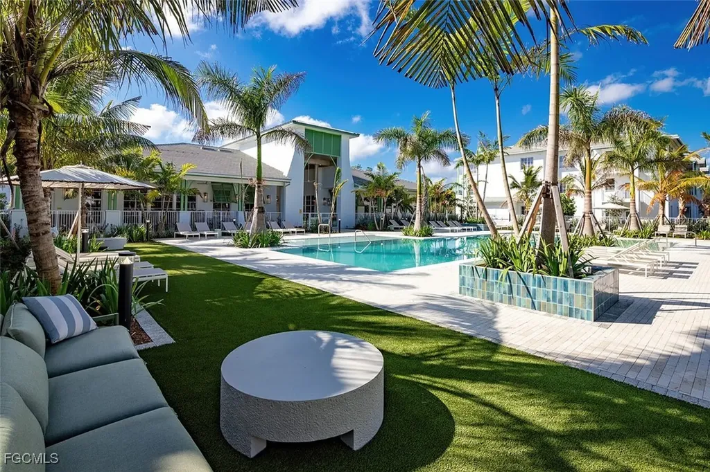 6026 Whitaker Road Naples FL 34112