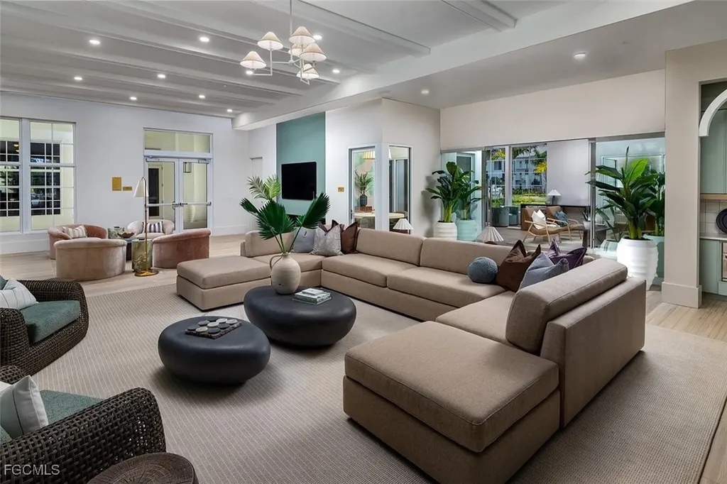 6026 Whitaker Road Naples FL 34112