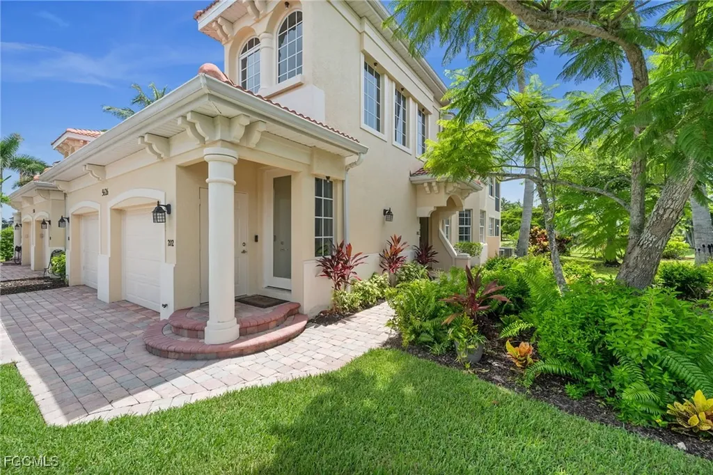 5626 Cape Harbour Drive Cape Coral FL 33914