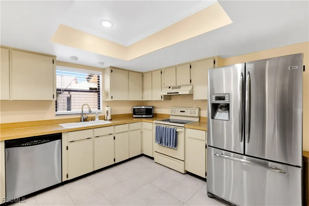 5282 Concord Way Fort Myers FL 33907