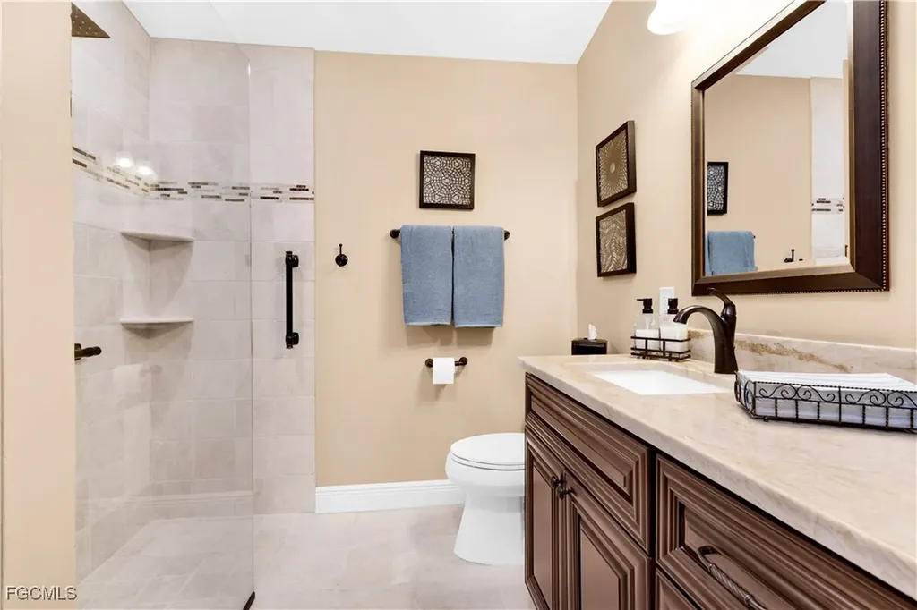 5282 Concord Way Fort Myers FL 33907