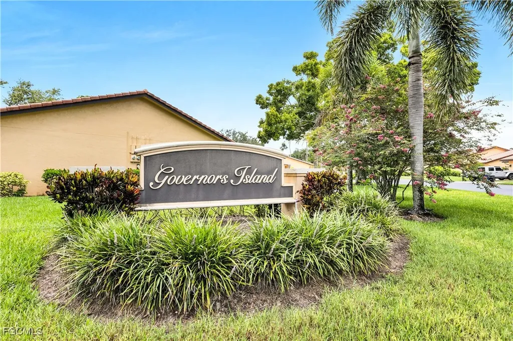 5282 Concord Way Fort Myers FL 33907