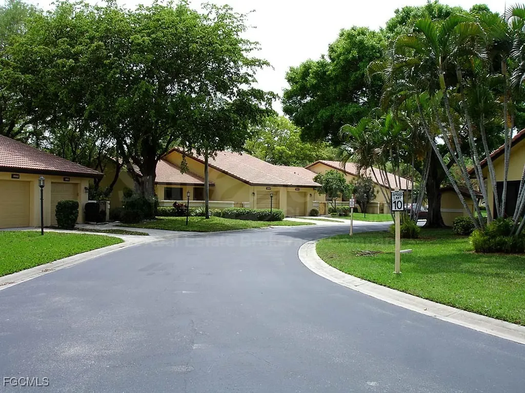 5282 Concord Way Fort Myers FL 33907